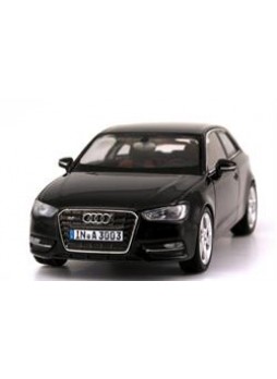 Модель автомобиля "Audi A3 (8V) 1:43", чёрный