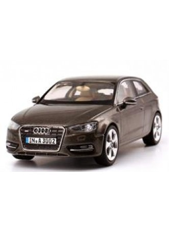Модель автомобиля Audi A3 (8V) 1:43, коричневый оптом