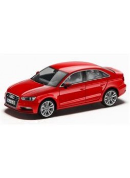 Модель автомобиля "Audi A3 Limousine 1:43", красный