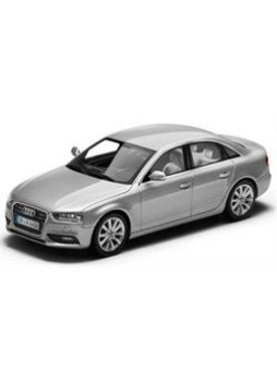 Модель автомобиля "Audi A4 1:43", серебристый