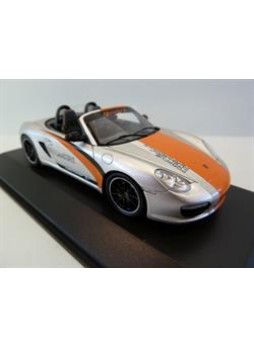 Модель автомобиля "Porsche Boxster E 1:43", серебристый