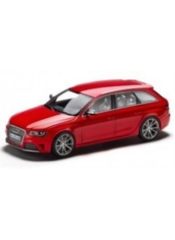 Модель автомобиля "Audi RS 4 Avant 1:43", красный