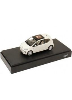 Модель автомобиля "Volkswagen Up! 1:43", белый