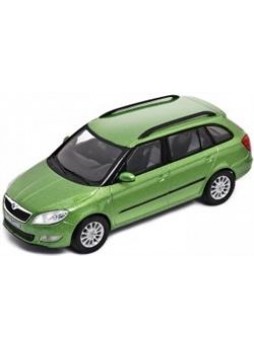 Модель автомобиля "Skoda Fabia Combi 1:43", зелёный
